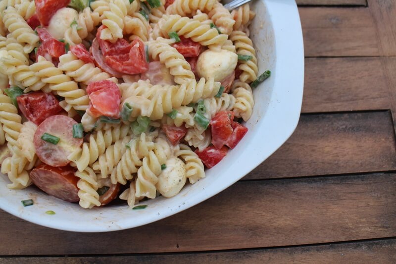 Nudelsalat - Grillsalat - schneller Salat - Sommersalat - Genuss-mit-fernweh.de 